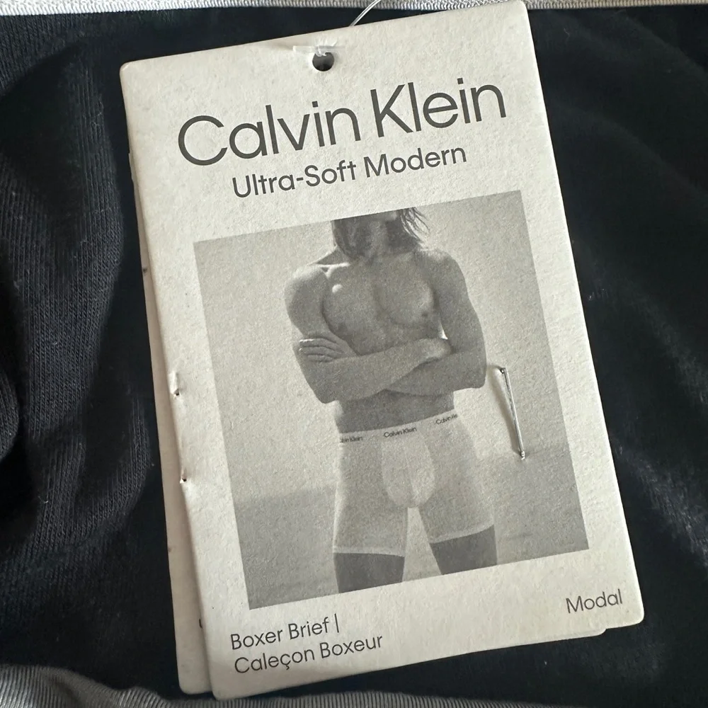NWOT Calvin Klein Black and Gray Boxer Briefs -2 pairs